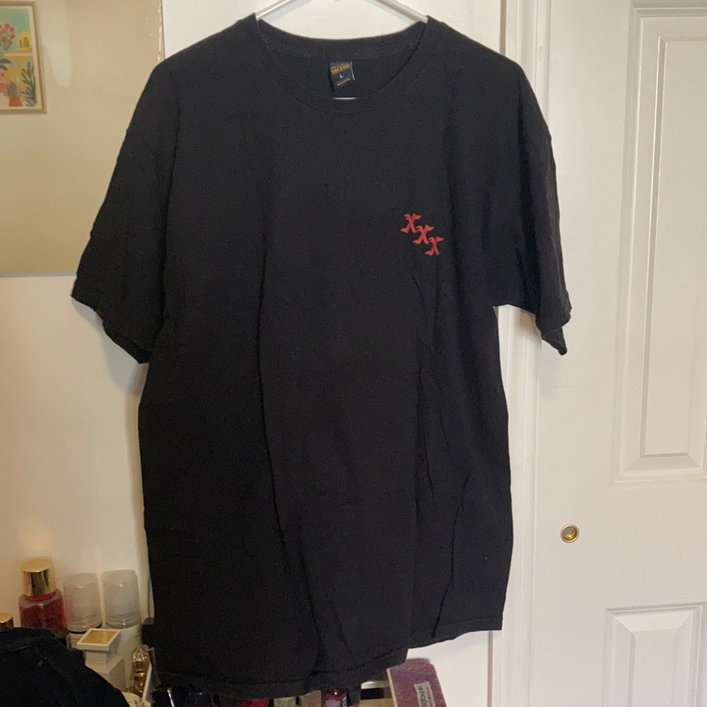 Graphic tee by 10deep